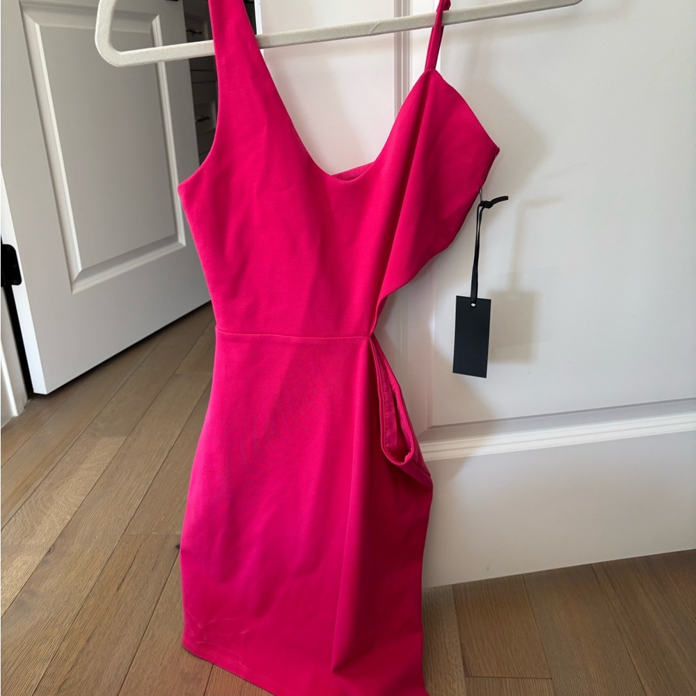 Chic Fuchsia Sleeveless Mini Dress